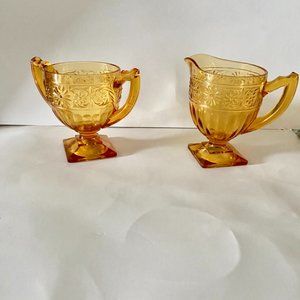 Vintage. Floral Pattern Amber Glass Sugar & Creamer